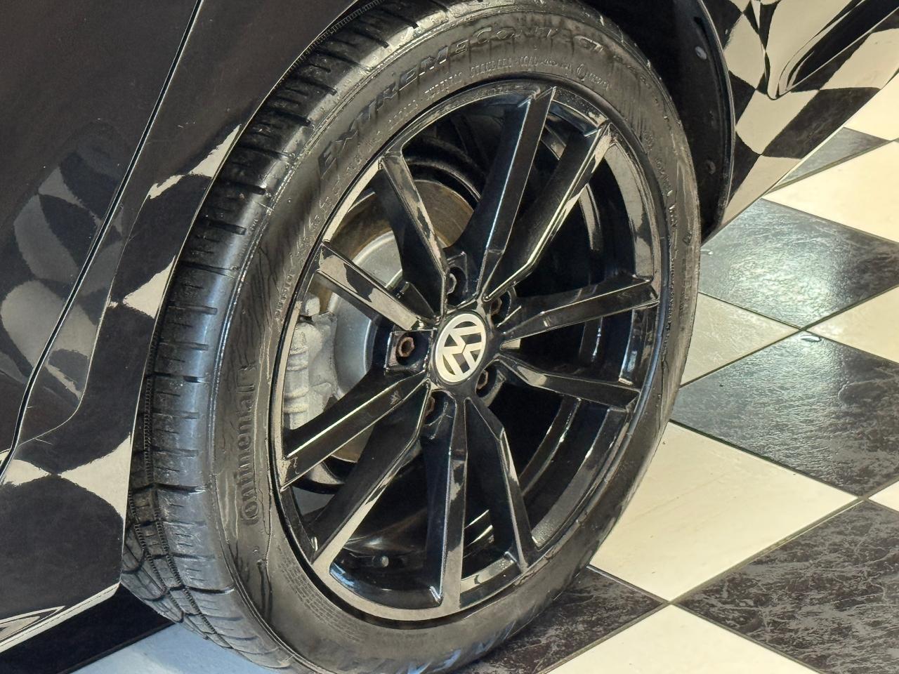 2017 Volkswagen Jetta Trendline+ApplePlay+Camera+CLEAN CARFAX Photo