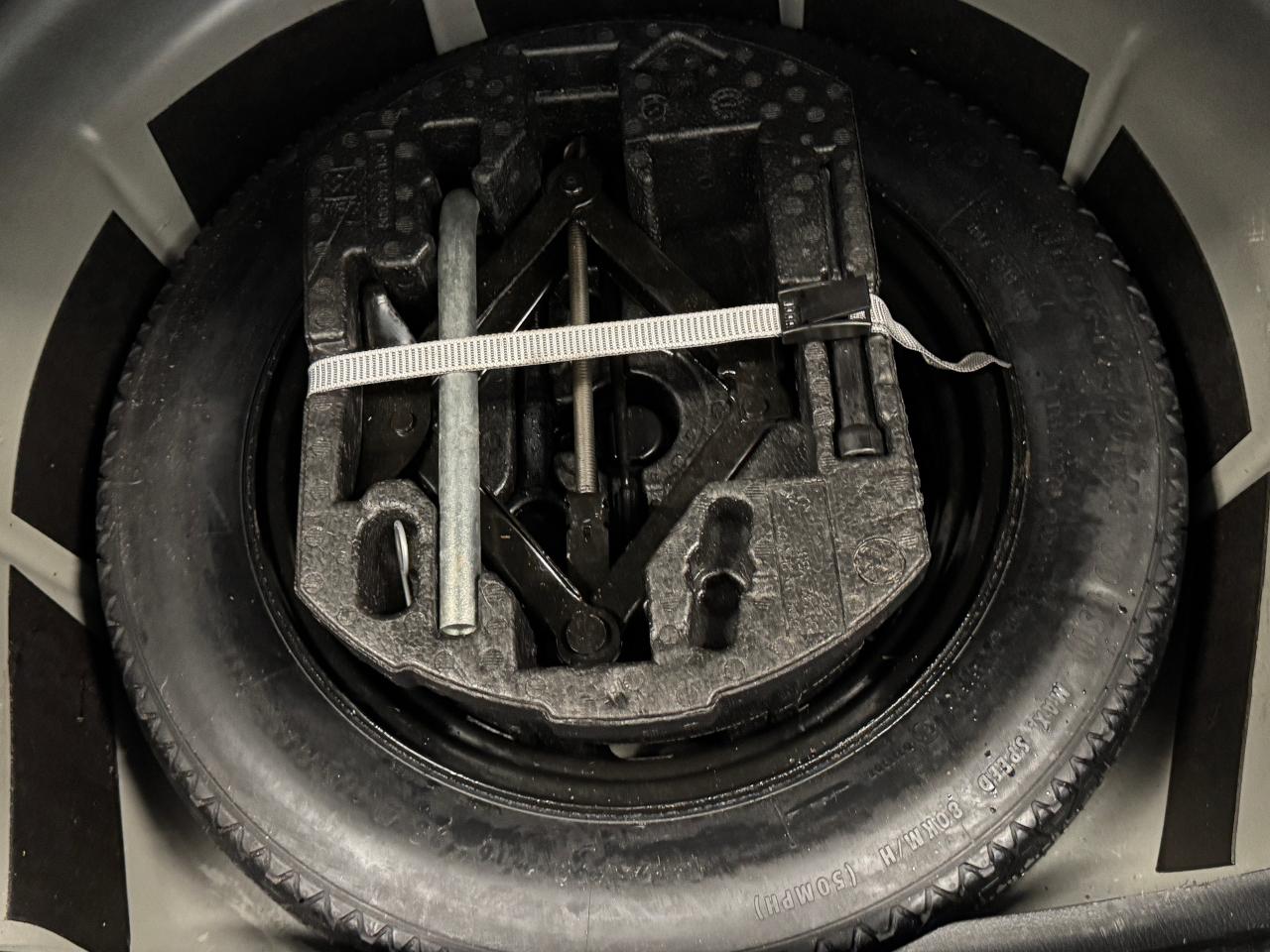 2017 Volkswagen Jetta Trendline+ApplePlay+Camera+CLEAN CARFAX Photo