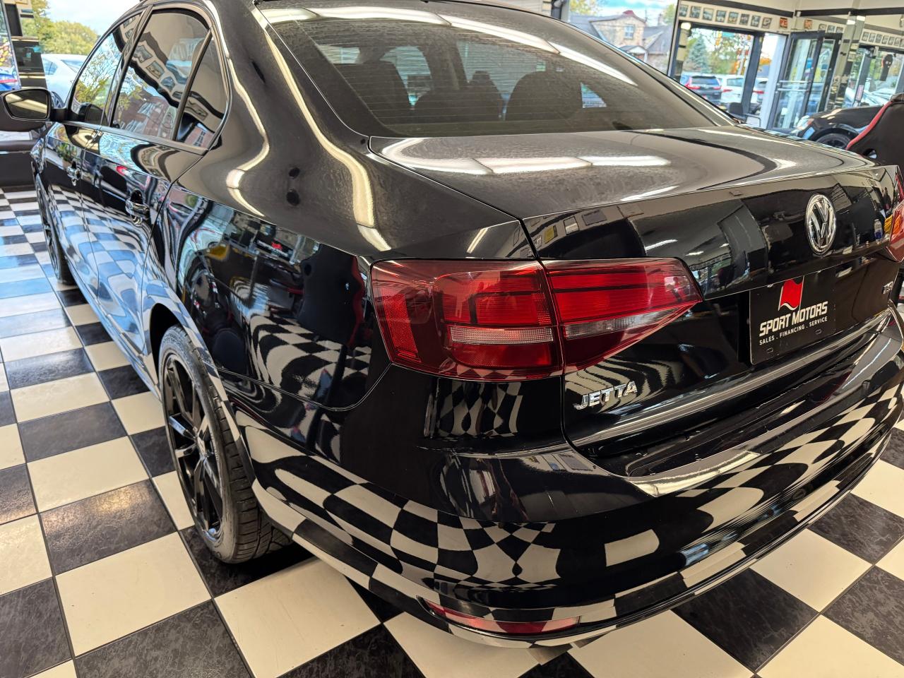 2017 Volkswagen Jetta Trendline+ApplePlay+Camera+CLEAN CARFAX Photo