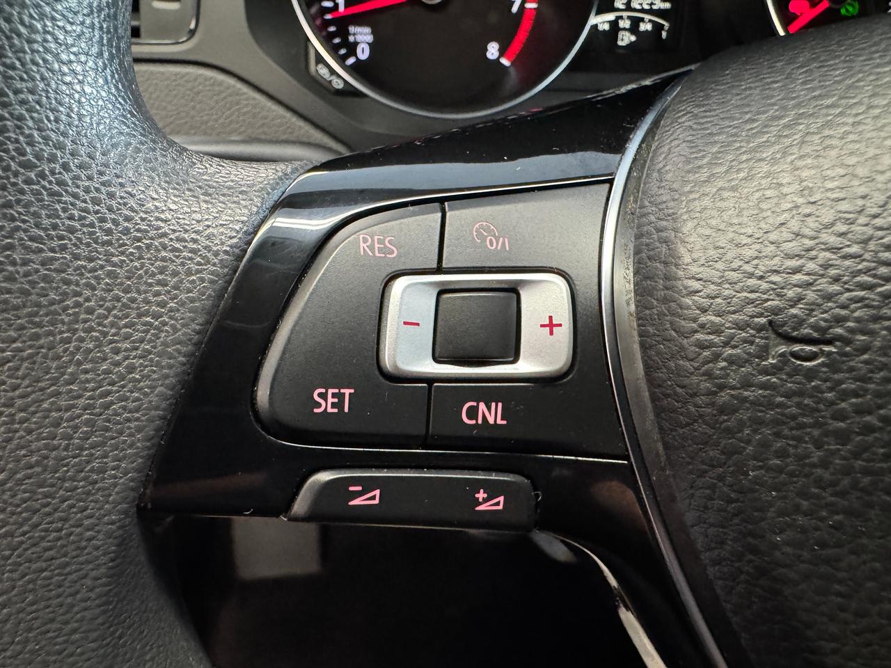 2017 Volkswagen Jetta Trendline+ApplePlay+Camera+Heated Seats+A/C Photo