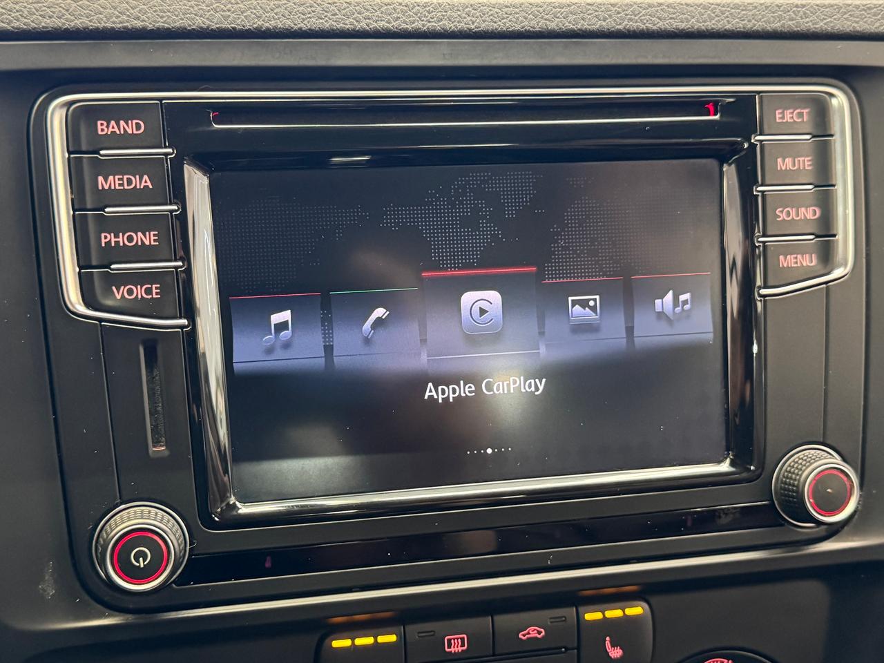 2017 Volkswagen Jetta Trendline+ApplePlay+Camera+Heated Seats+A/C Photo