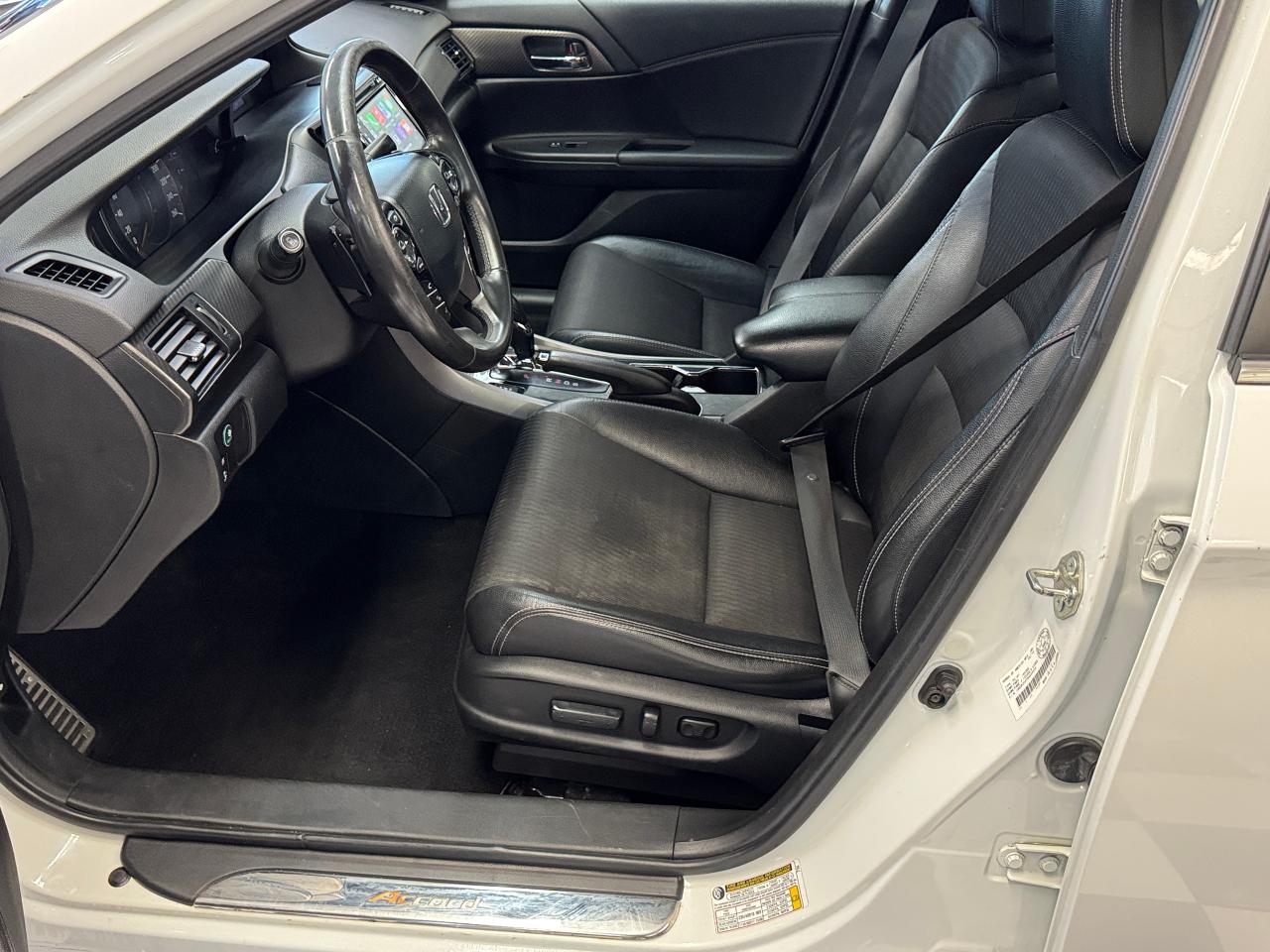 2017 Honda Accord Sport w/Honda Sensing+New Tires+Brakes+LaneKeep+AC Photo73