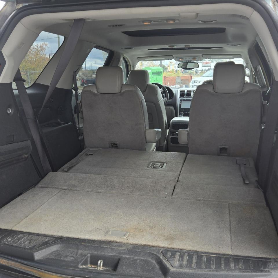 2009 GMC Acadia SLT1 - Photo #8