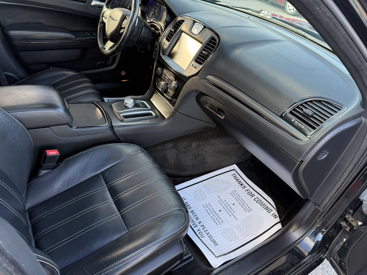 2016 Chrysler 300 300S****Leather*Pano-Roof**Murdered Out! - Photo #14