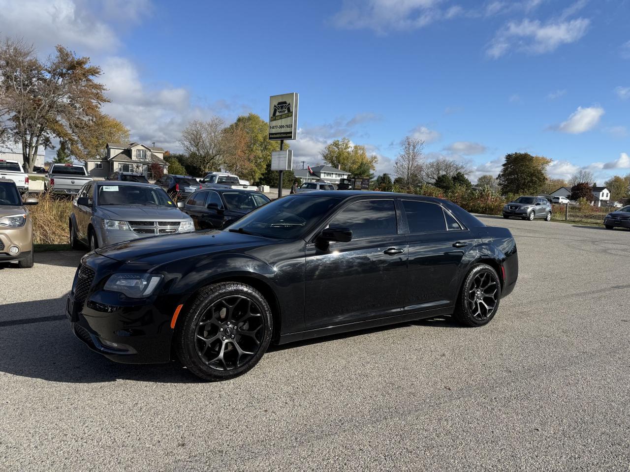 2016 Chrysler 300 300S****Leather*Pano-Roof**Murdered Out! Photo3