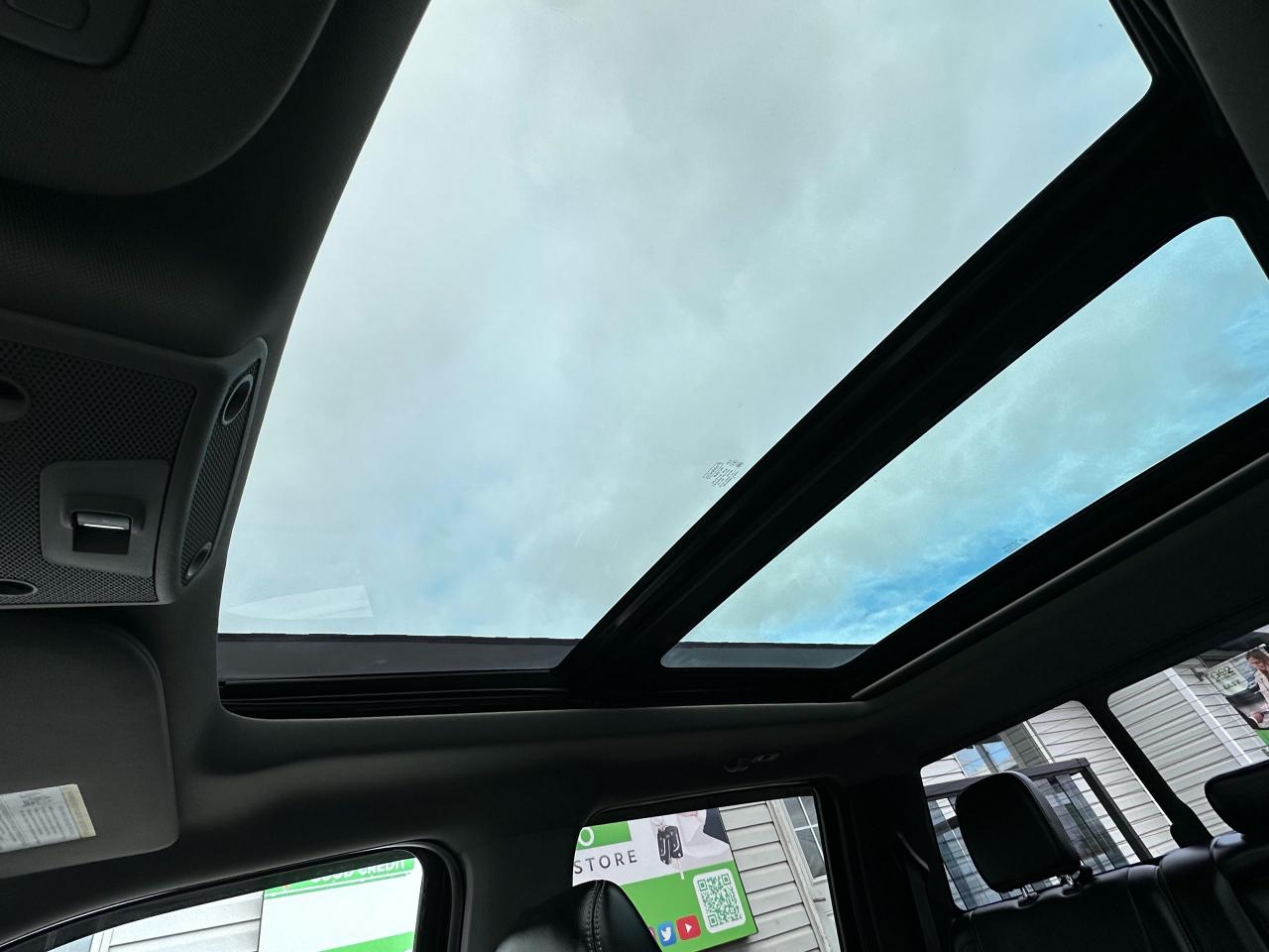 2018 Ford F-150 Lariat / FX4 - Photo #15