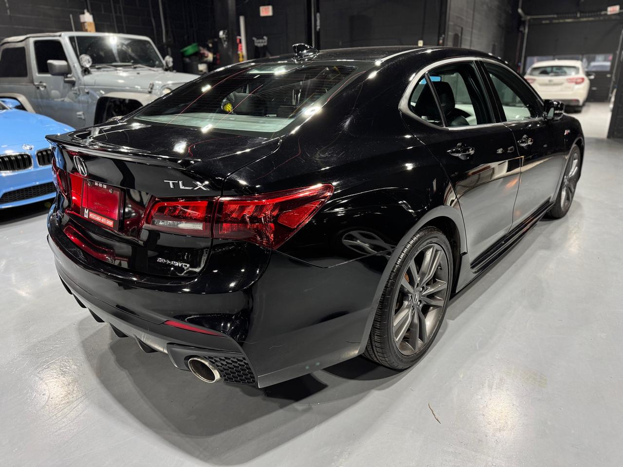 2018 Acura TLX SH-AWD Tech A-Spec Sedan Photo4