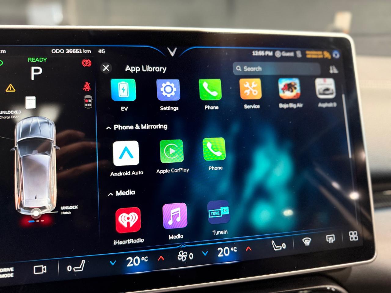 2024 VinFast VF 8 Eco AWD - Photo #17