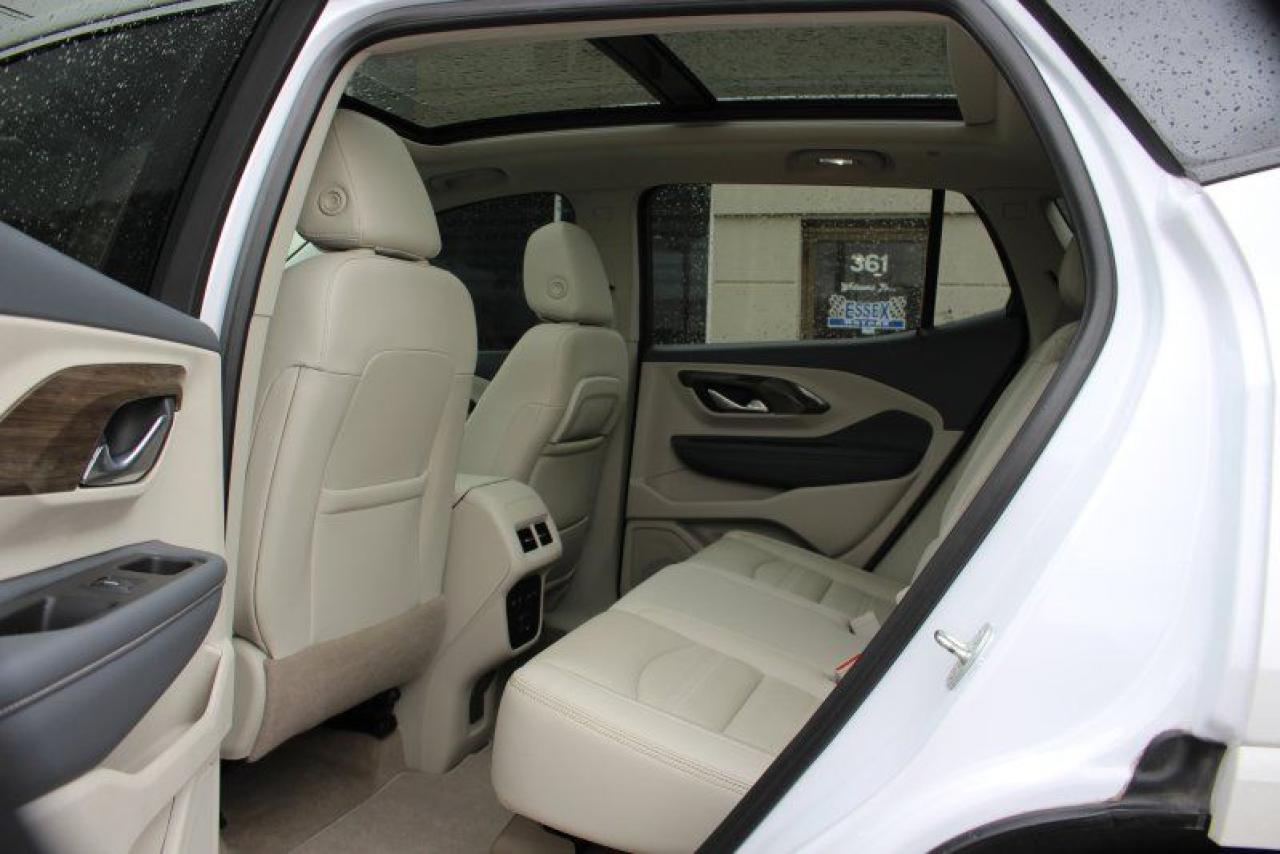 2022 GMC Terrain Denali*AWD*Low Ks*Heated Leather*Moon Roof*CarPlay - Photo #16