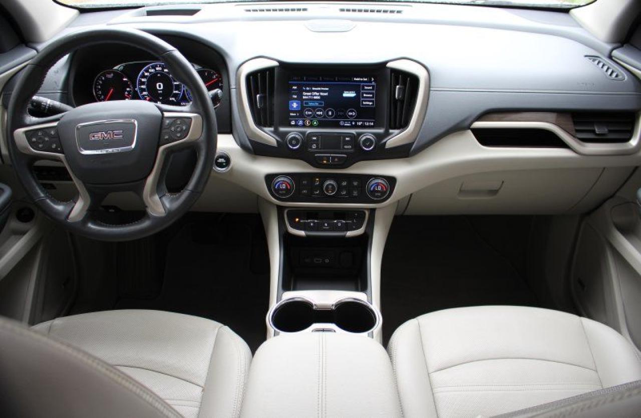 2022 GMC Terrain Denali*AWD*Low Ks*Heated Leather*Moon Roof*CarPlay - Photo #12