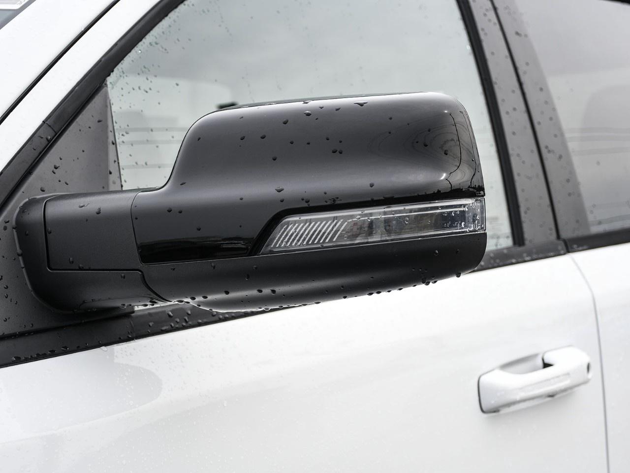 2026 RAM 1500 SPORT 4X4 CREW CAB 5'7" BOX Photo