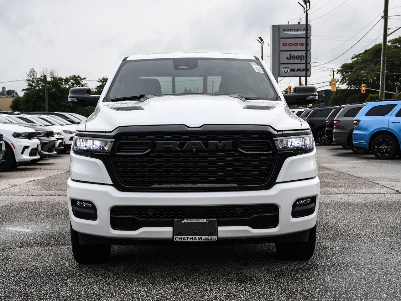 2026 RAM 1500 SPORT 4X4 CREW CAB 5'7" BOX Photo