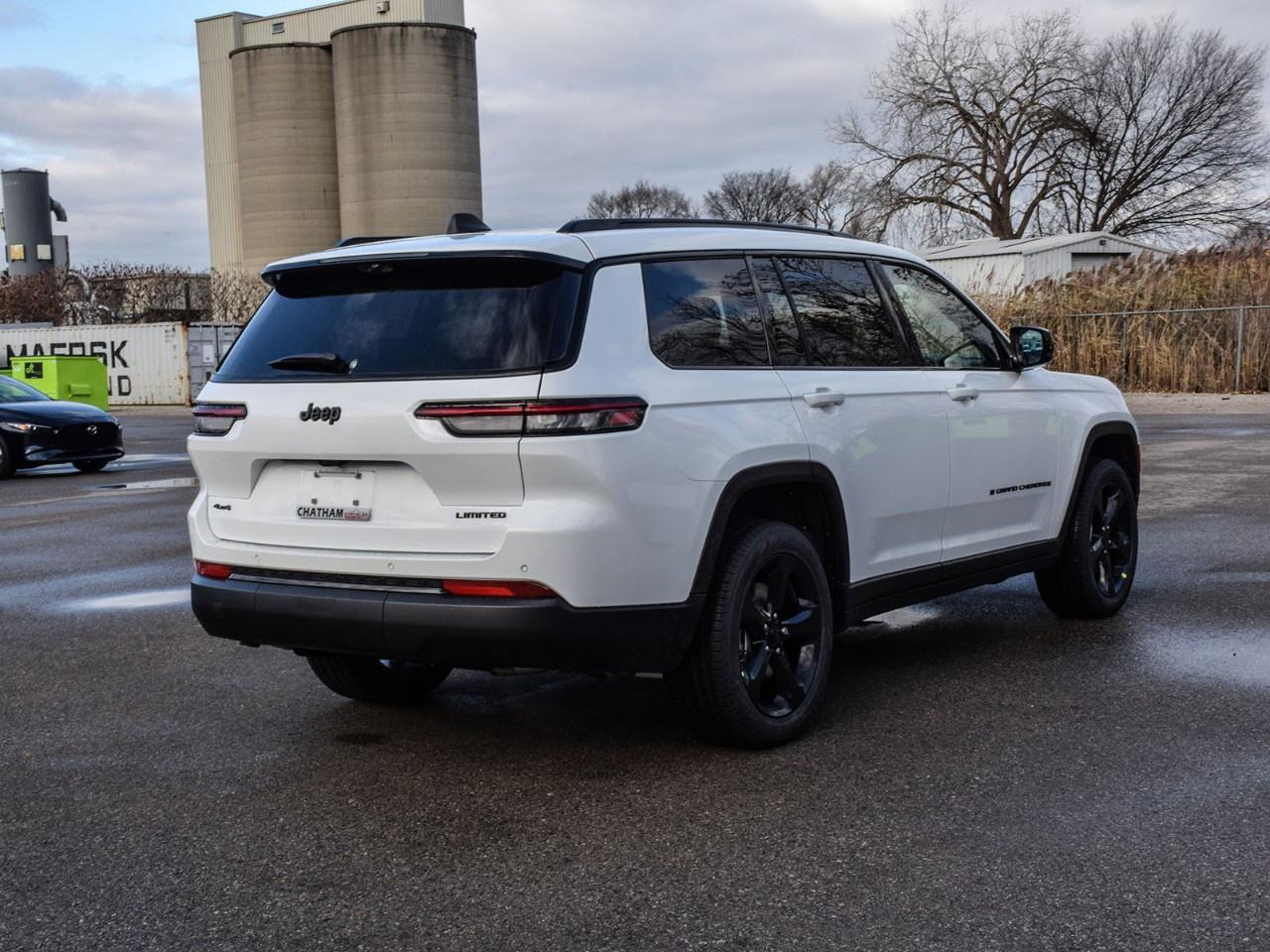 2025 Jeep Grand Cherokee L Limited 4x4 Photo3