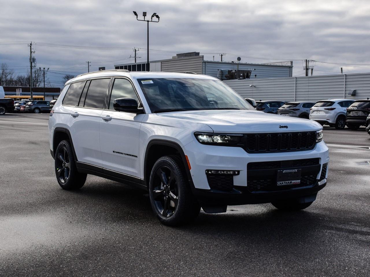 2025 Jeep Grand Cherokee L Limited 4x4 Photo