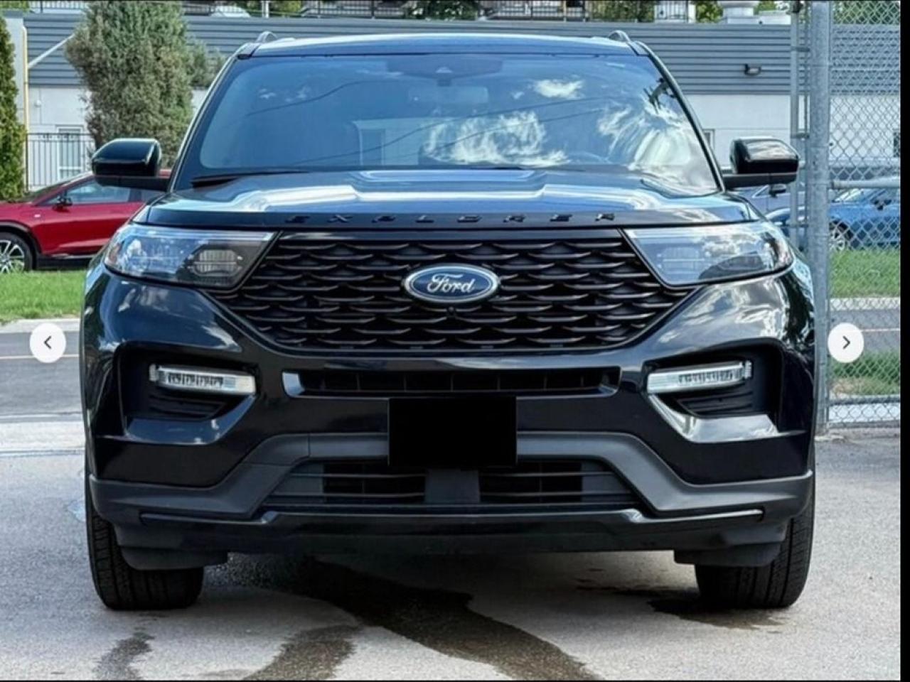 2022 Ford Explorer ST-Line Photo