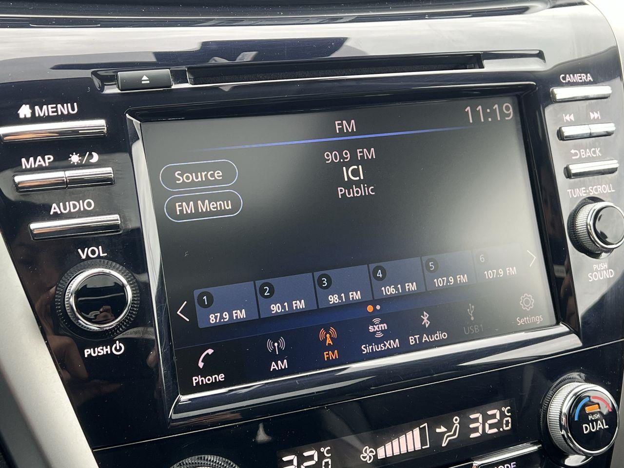 2023 Nissan Murano SL AWD, MOONROOF, HEATED LEATHER SEATS, POWER LIFTGATE, NAV, CRUISE CONTROL!! Photo