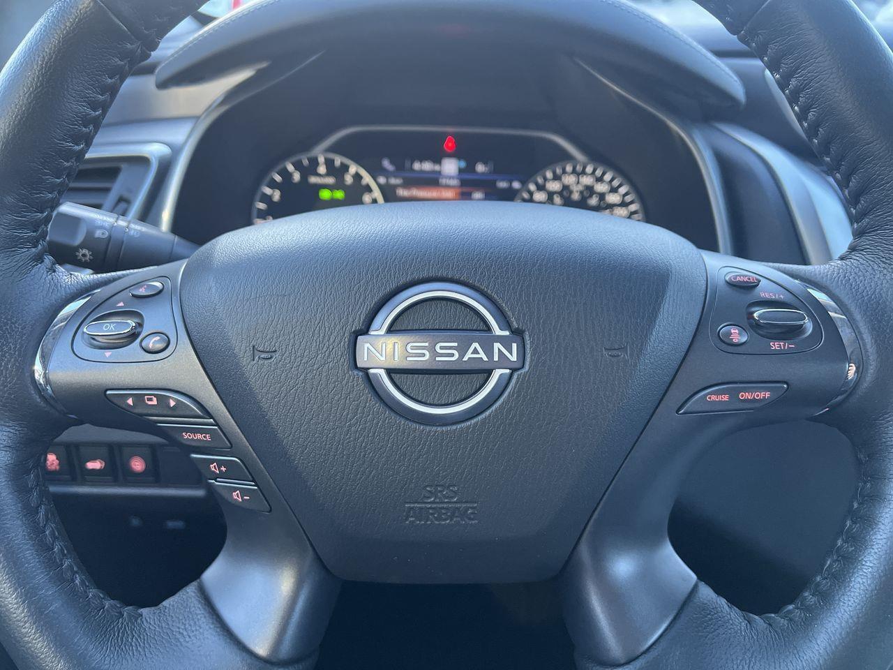 2023 Nissan Murano SL AWD, MOONROOF, HEATED LEATHER SEATS, POWER LIFTGATE, NAV, CRUISE CONTROL!! Photo