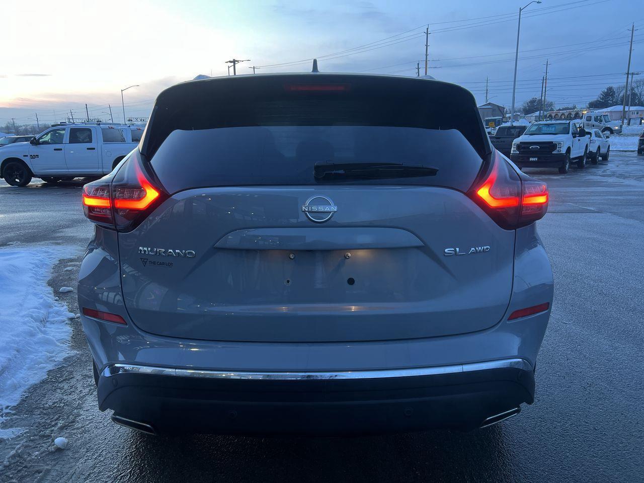 2023 Nissan Murano SL AWD, MOONROOF, HEATED LEATHER SEATS, POWER LIFTGATE, NAV, CRUISE CONTROL!! Photo