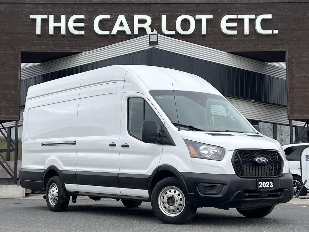 2023 Ford Transit 250 PREVIOUS DAILY RENTAL, AWD, LEATHER SEATS, BACK UP CAMERA!! Photo0