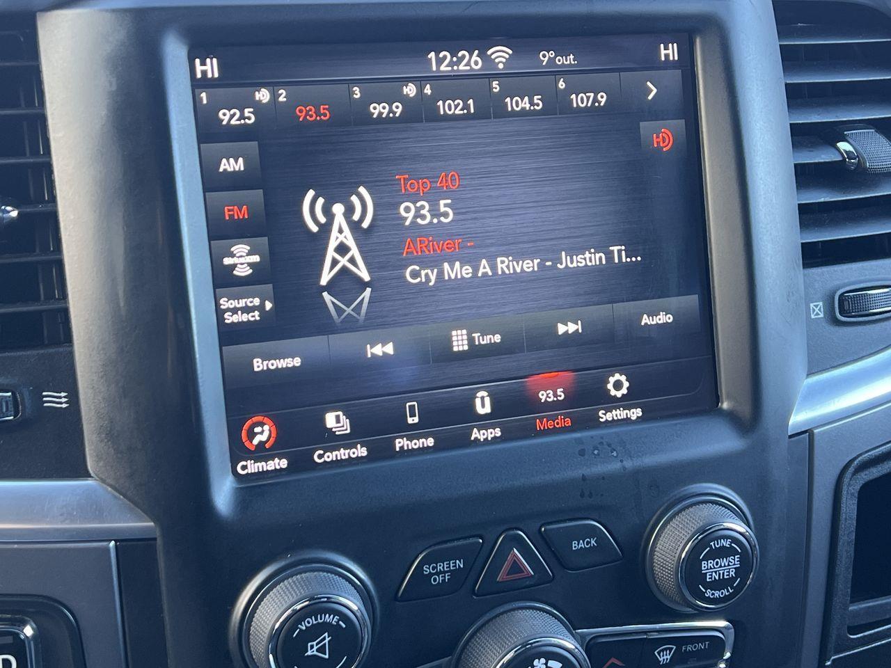 2021 RAM 1500 Classic SLT 4X4, SIRIUS XM, RUNNING BOARDS, CRUISE CONTROL, BACK UP CAMERA!! Photo