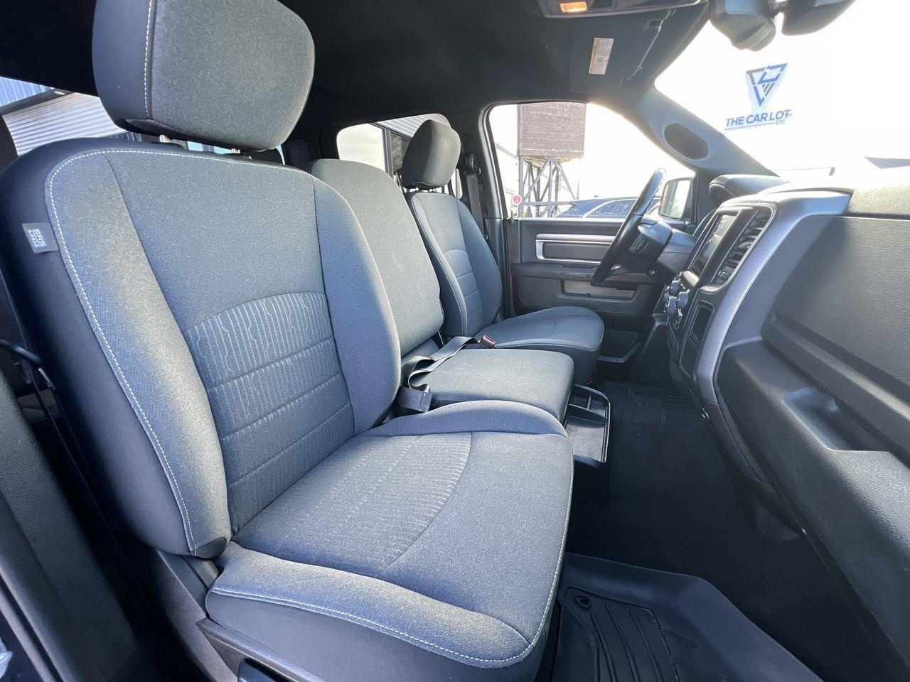 2021 RAM 1500 Classic SLT 4X4, SIRIUS XM, RUNNING BOARDS, CRUISE CONTROL, BACK UP CAMERA!! Photo