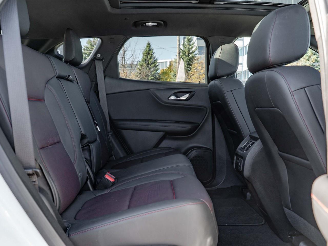 2019 Chevrolet Blazer AWD 4dr 3.6L RS Photo