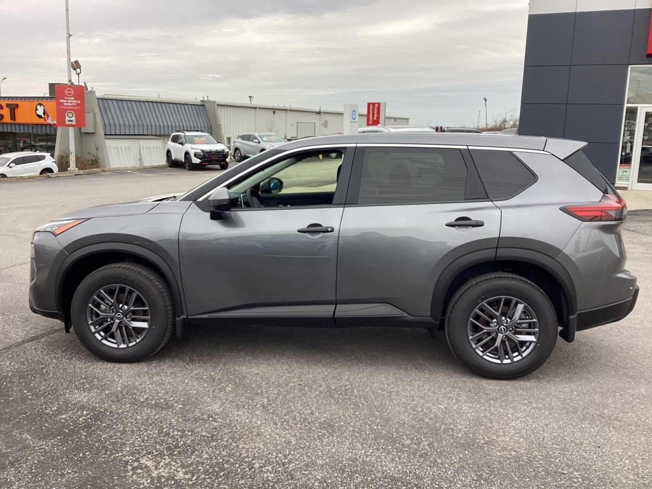 2026 Nissan Rogue S Photo