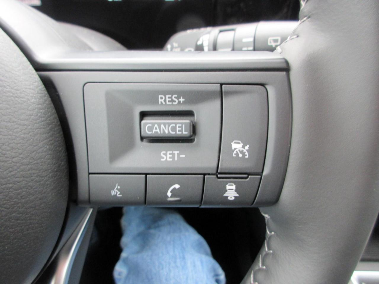 2026 Nissan Kicks SV Photo