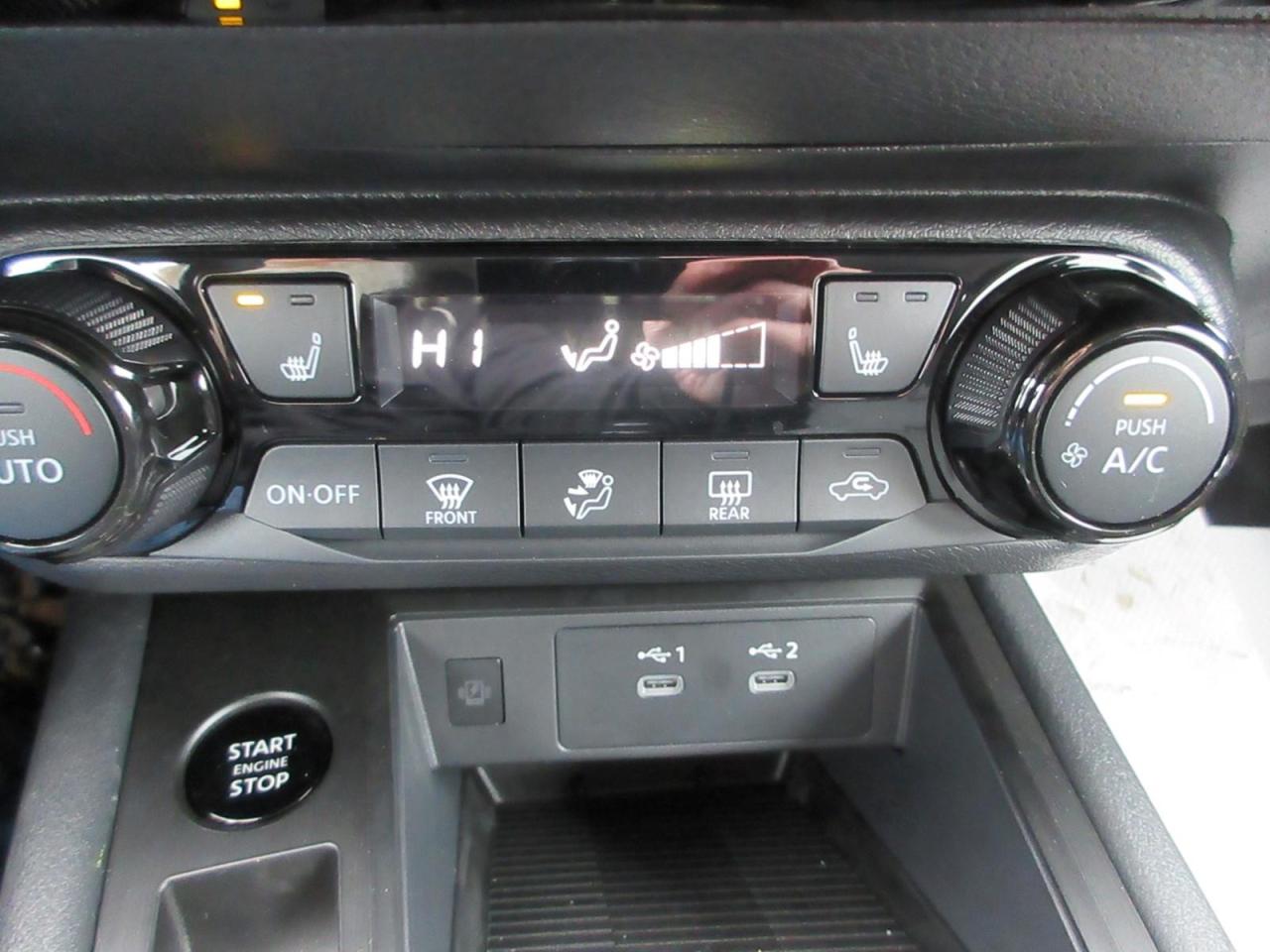 2026 Nissan Kicks SV Photo