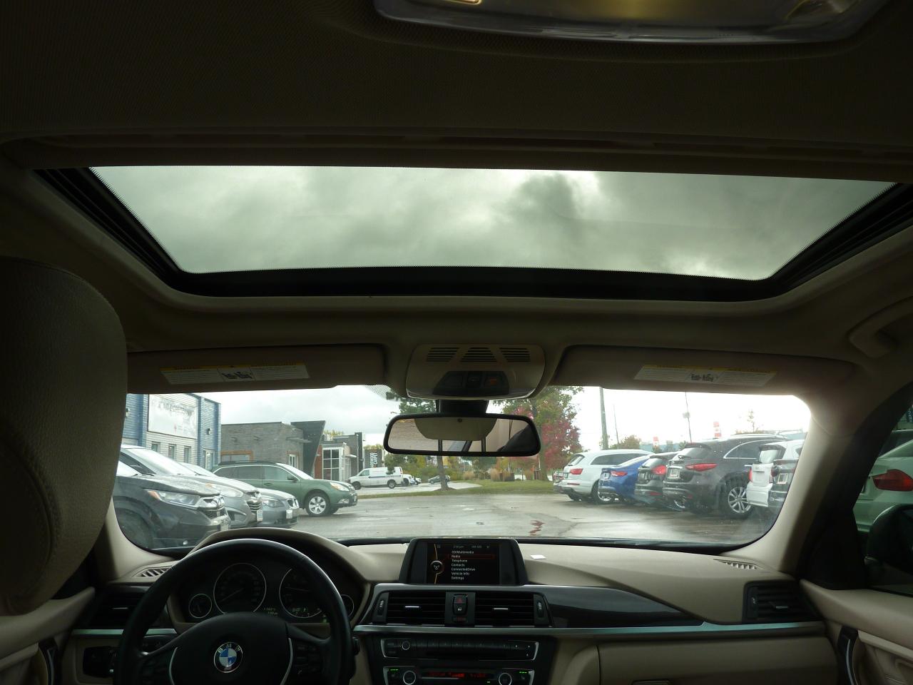 2013 BMW 3 Series 328i xDrive - Photo #18