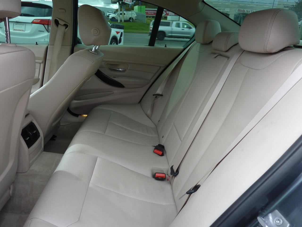 2013 BMW 3 Series 328i xDrive - Photo #11