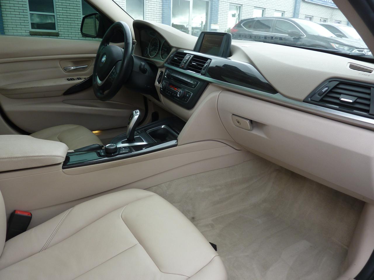 2013 BMW 3 Series 328i xDrive - Photo #13
