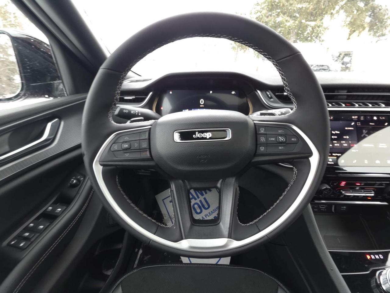 2025 Jeep Grand Cherokee Laredo 0% Financing up to 72 months! Photo