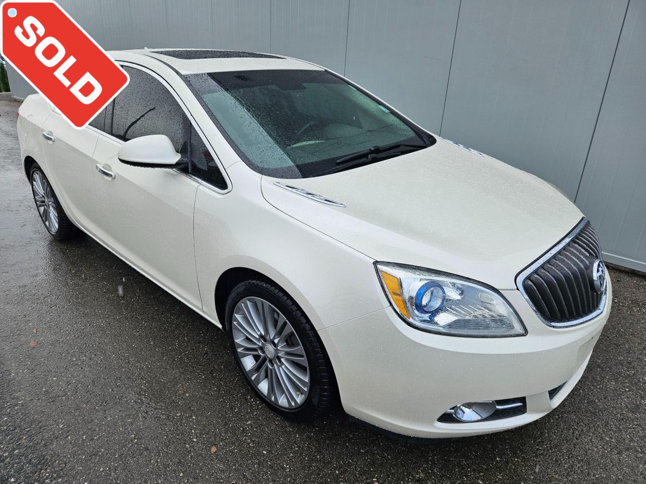 Used 2012 Buick Verano Leather Package AS IS | Leather | Navigation | Sunroof | for sale in Listowel, ON