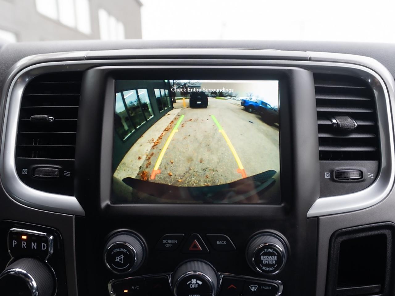 2023 RAM 1500 Classic Warlock 4x4 Crew Cab HEMI V8 Photo34