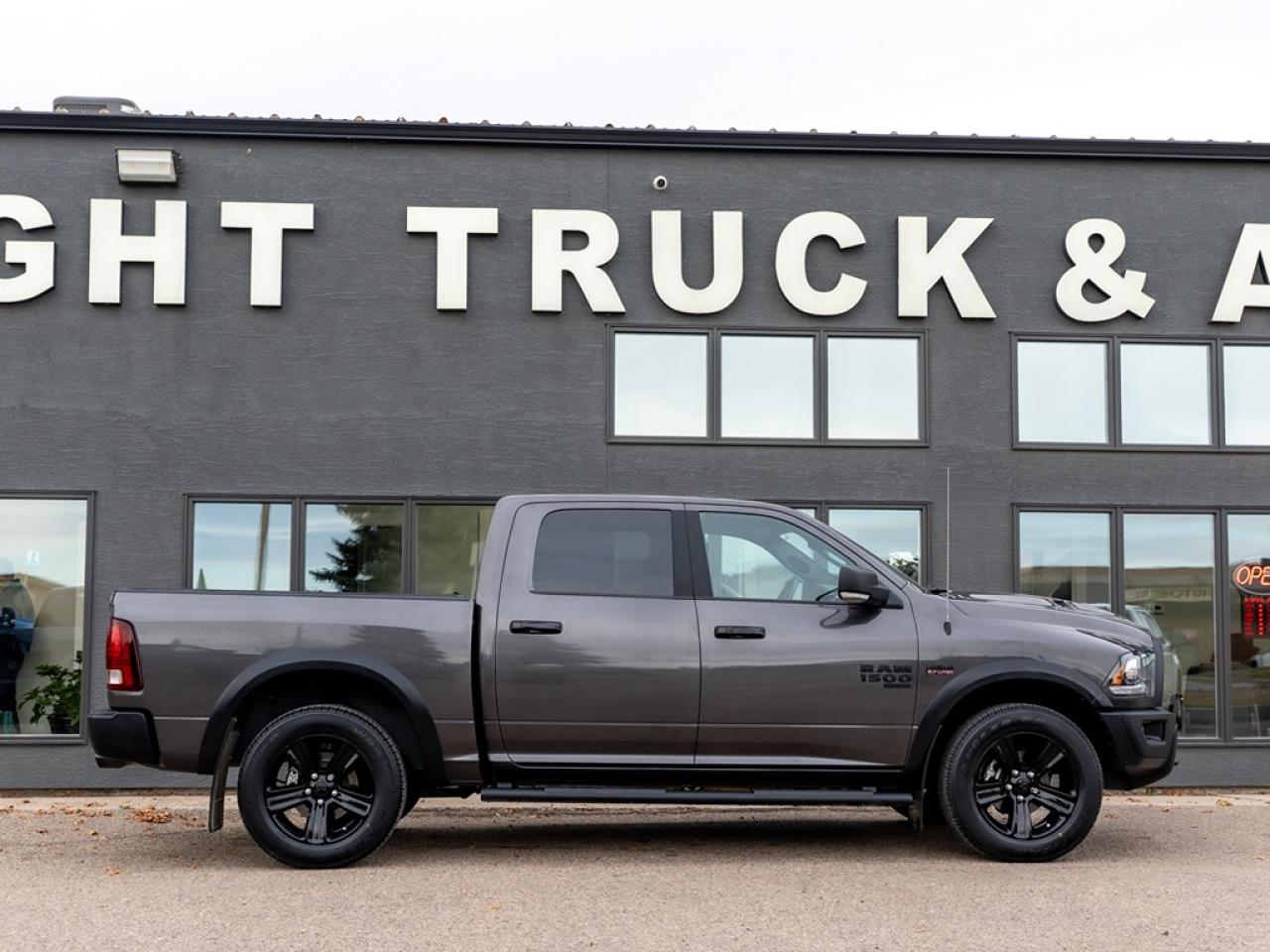 2023 RAM 1500 Classic Warlock 4x4 Crew Cab HEMI V8 Photo24