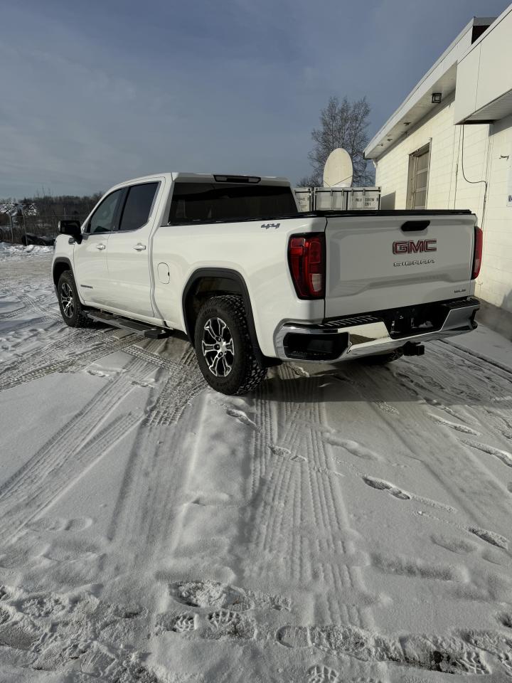 2020 GMC Sierra 1500 SLE Photo2