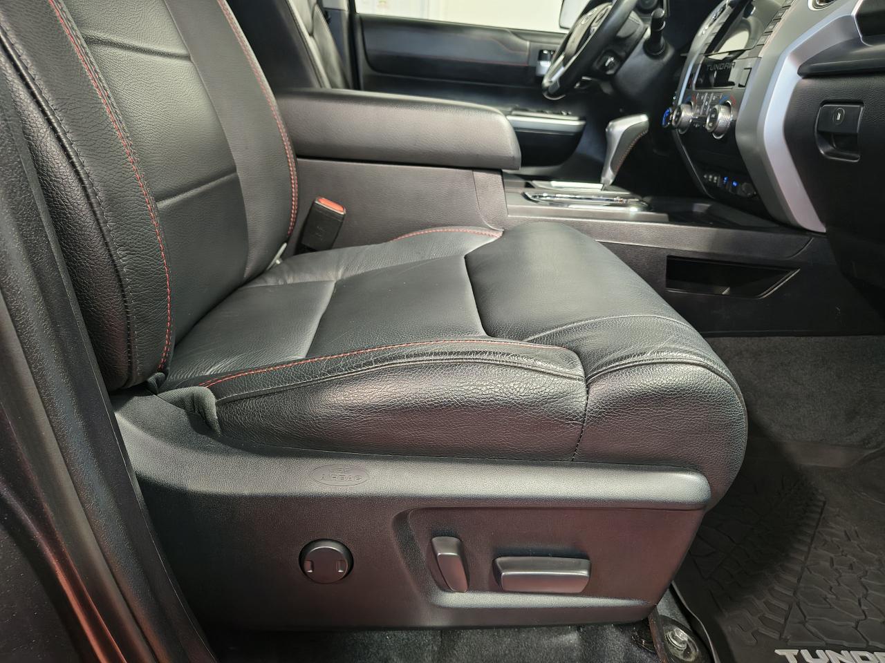 2021 Toyota Tundra SR5 Photo0