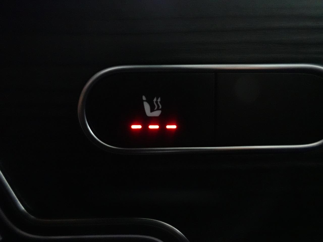 2021 Mercedes-Benz GLA 4MATIC | Night Pkg | Nav | Panoroof | AmbientLight Photo