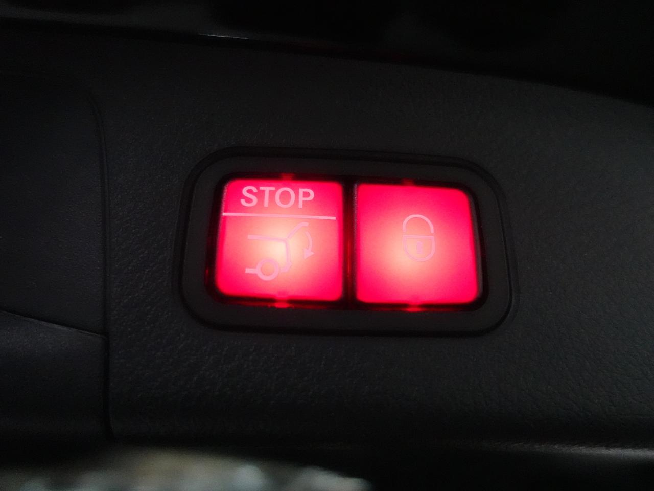 2021 Mercedes-Benz GLA 4MATIC | Night Pkg | Nav | Panoroof | AmbientLight