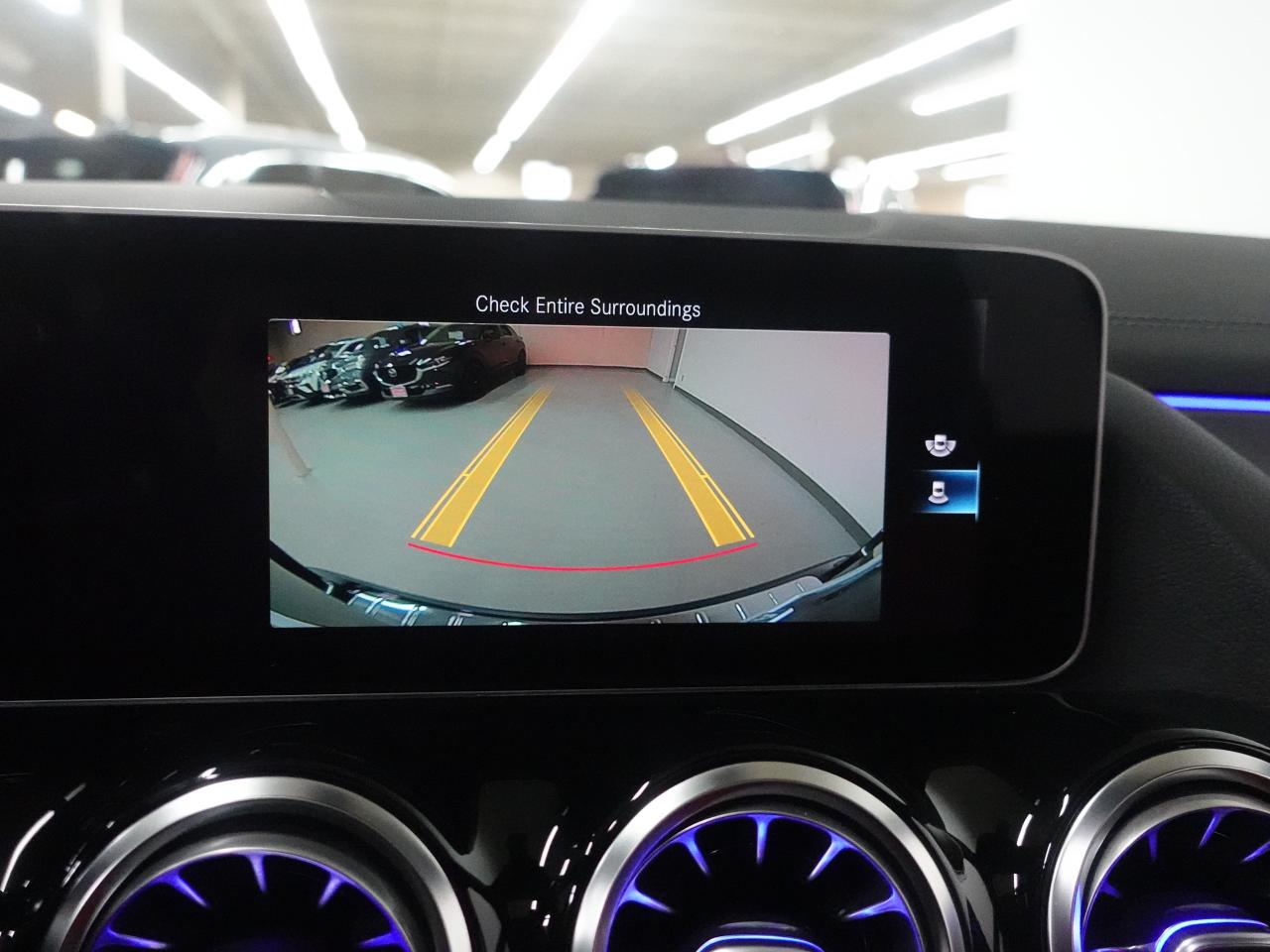 2021 Mercedes-Benz GLA 4MATIC | Night Pkg | Nav | Panoroof | AmbientLight Photo