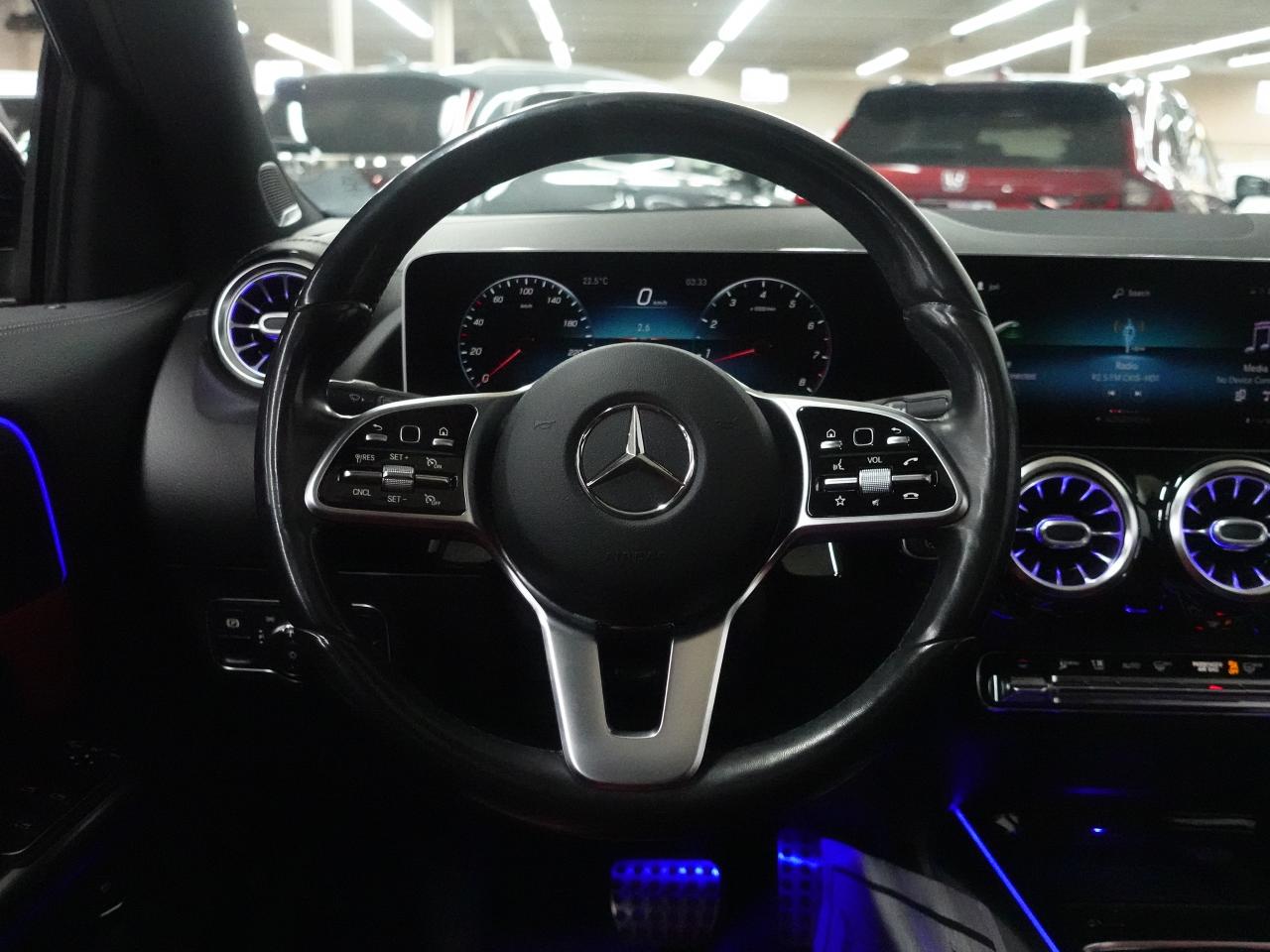 2021 Mercedes-Benz GLA 4MATIC | Night Pkg | Nav | Panoroof | AmbientLight Photo