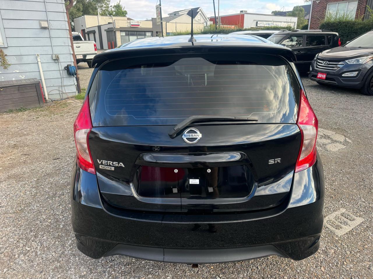 2017 Nissan Versa Note SR - Photo #4