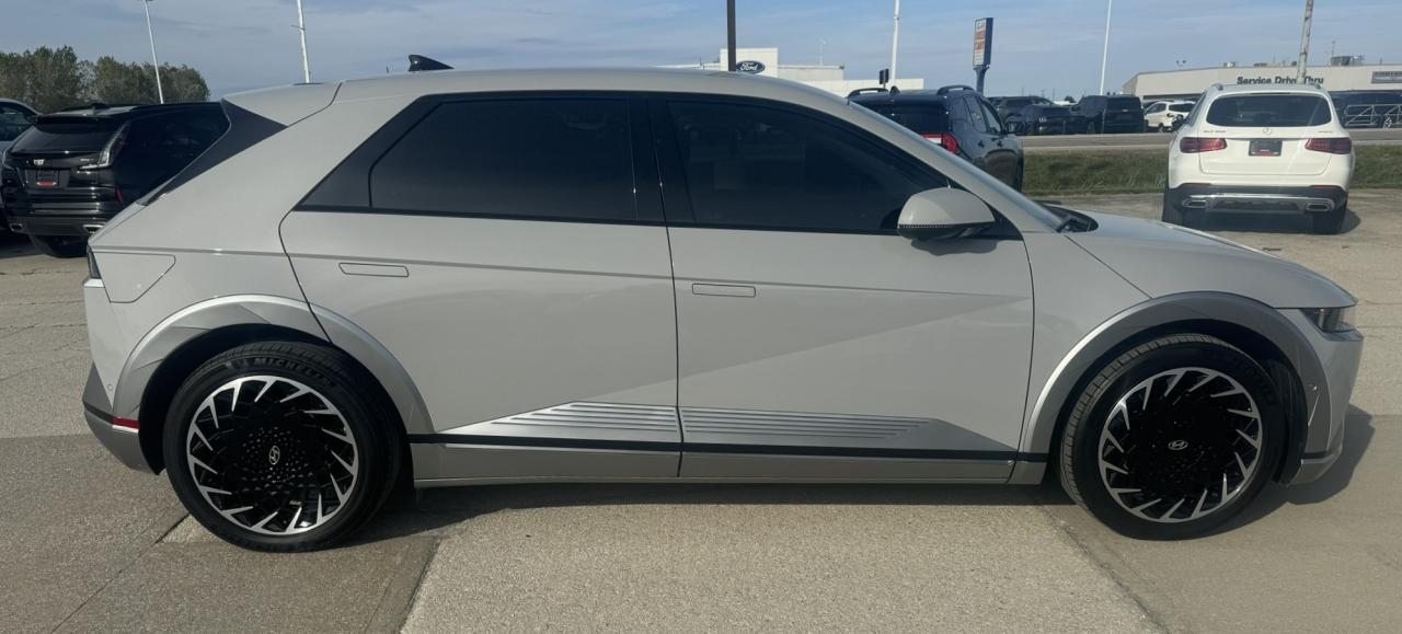 2023 Hyundai IONIQ 5 Preferred AWD Long Range w/Luxury Pkg Photo