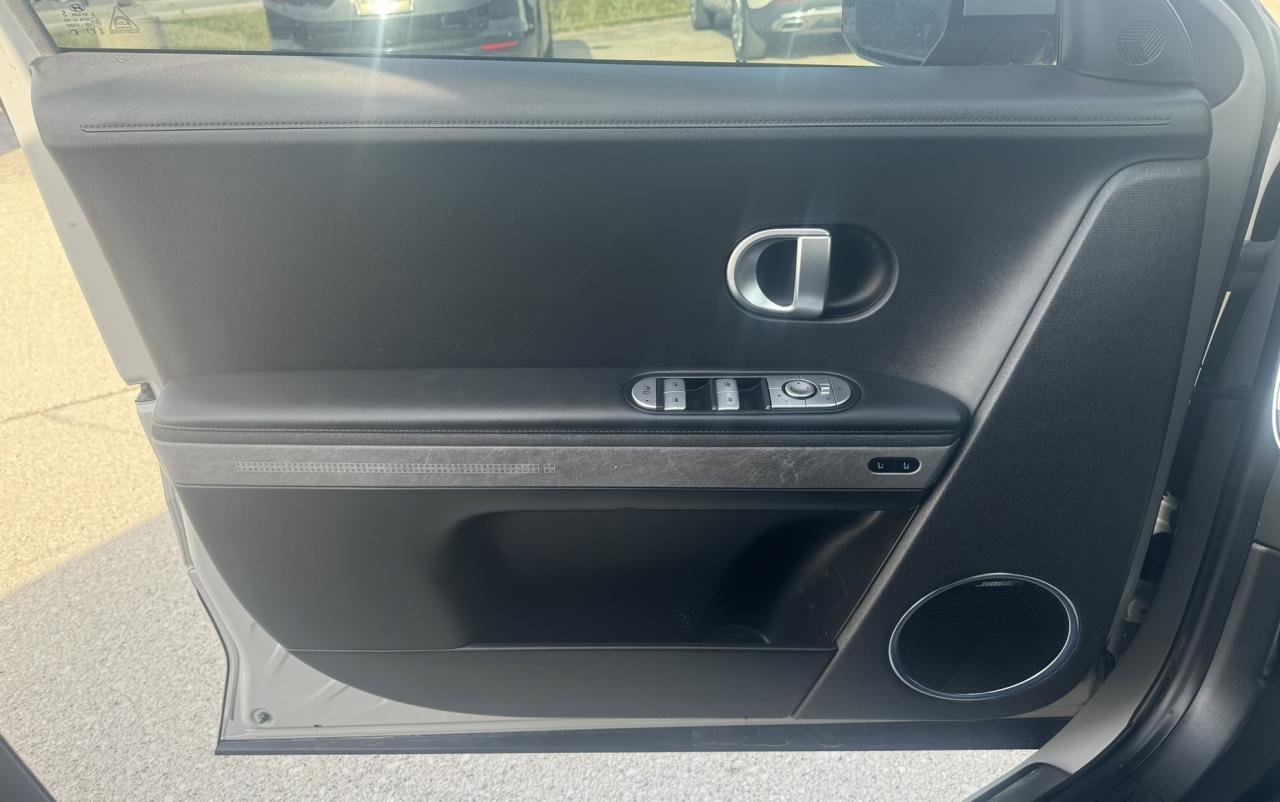 2023 Hyundai IONIQ 5 Preferred AWD Long Range w/Luxury Pkg Photo