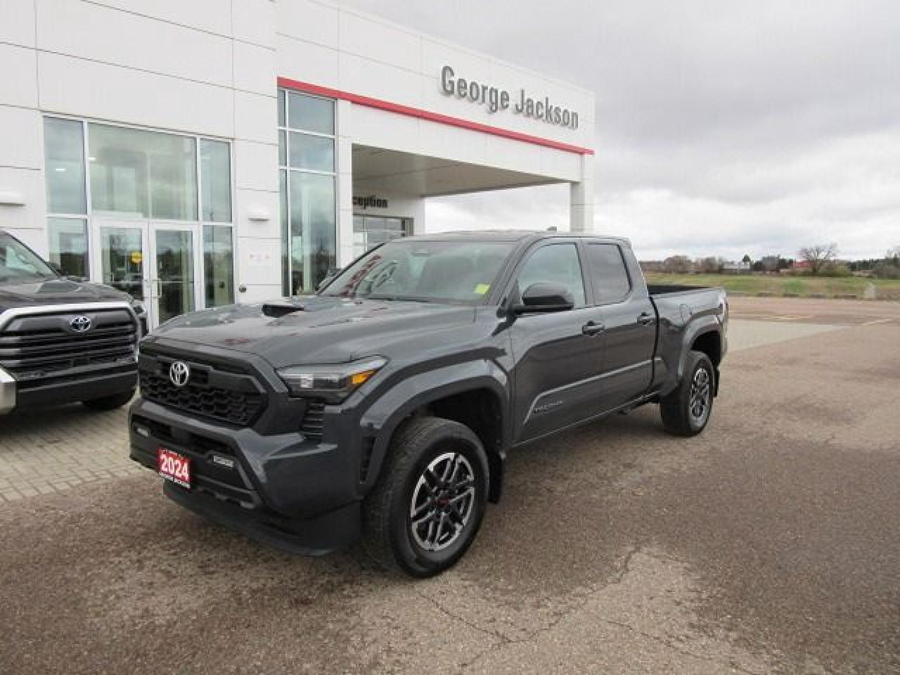 Used 2024 Toyota Tacoma Base for sale in Renfrew, ON