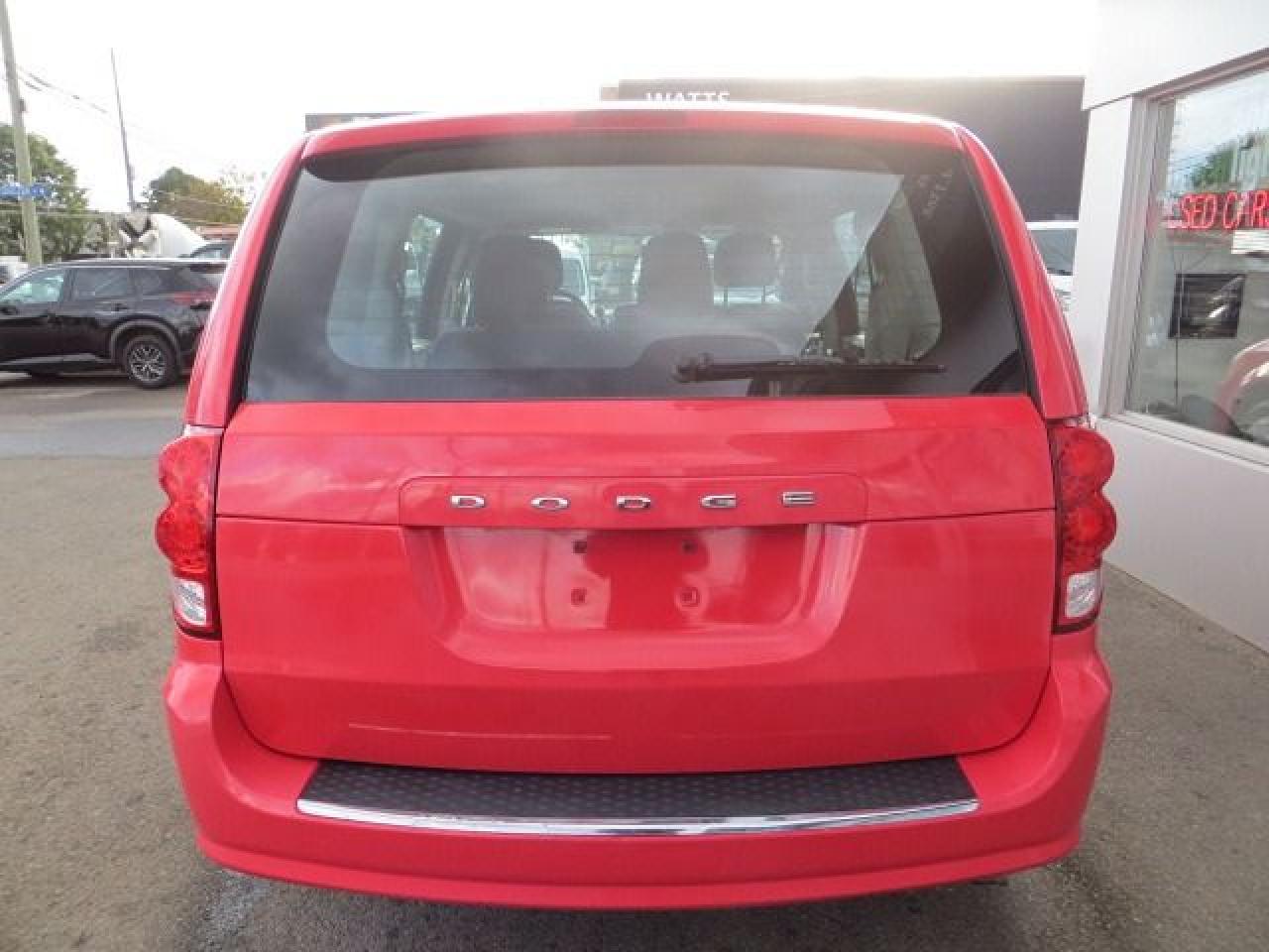 2013 Dodge Grand Caravan CERTIFIED, 7 PASSENGERS, ONLY 42,000KM - Photo #6