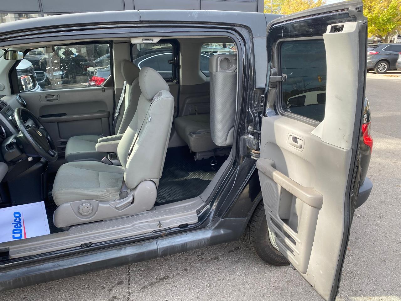 2009 Honda Element EX - Photo #26