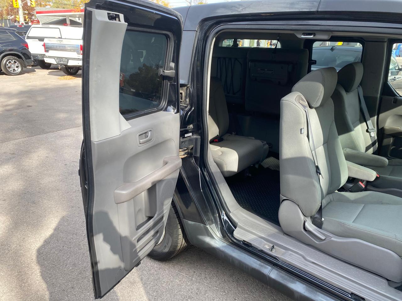 2009 Honda Element EX - Photo #22