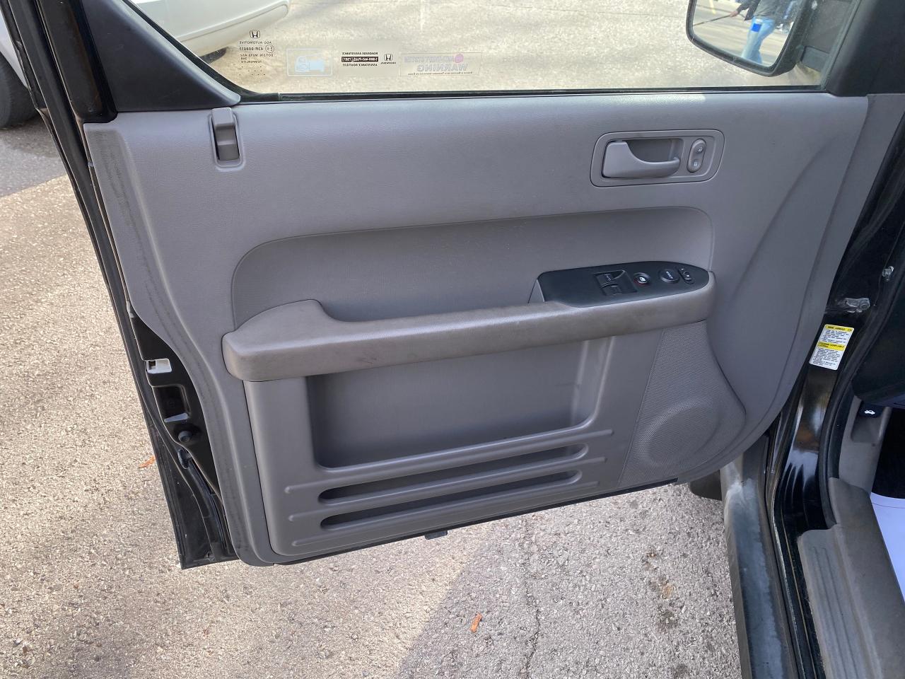 2009 Honda Element EX - Photo #10